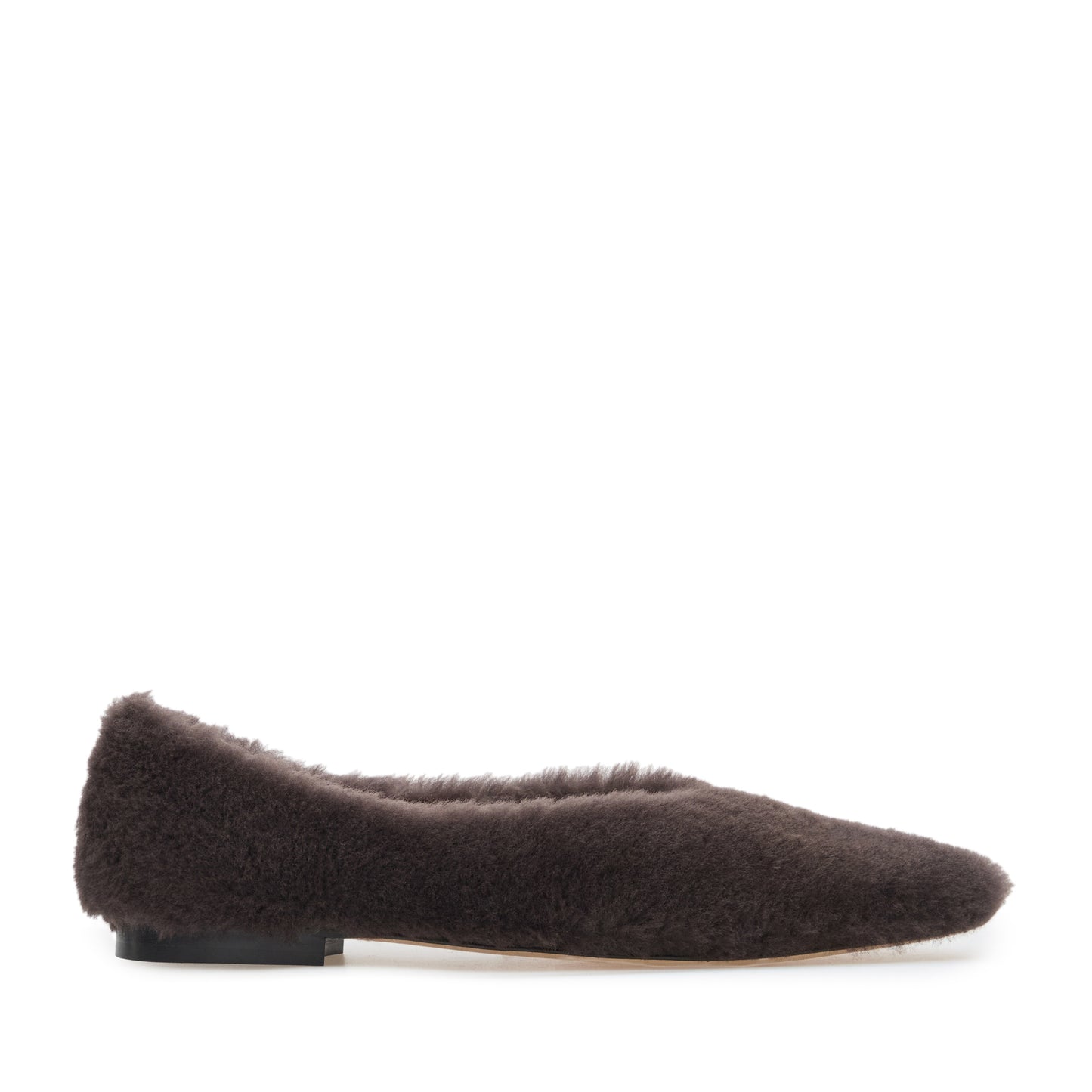 Flat shoes