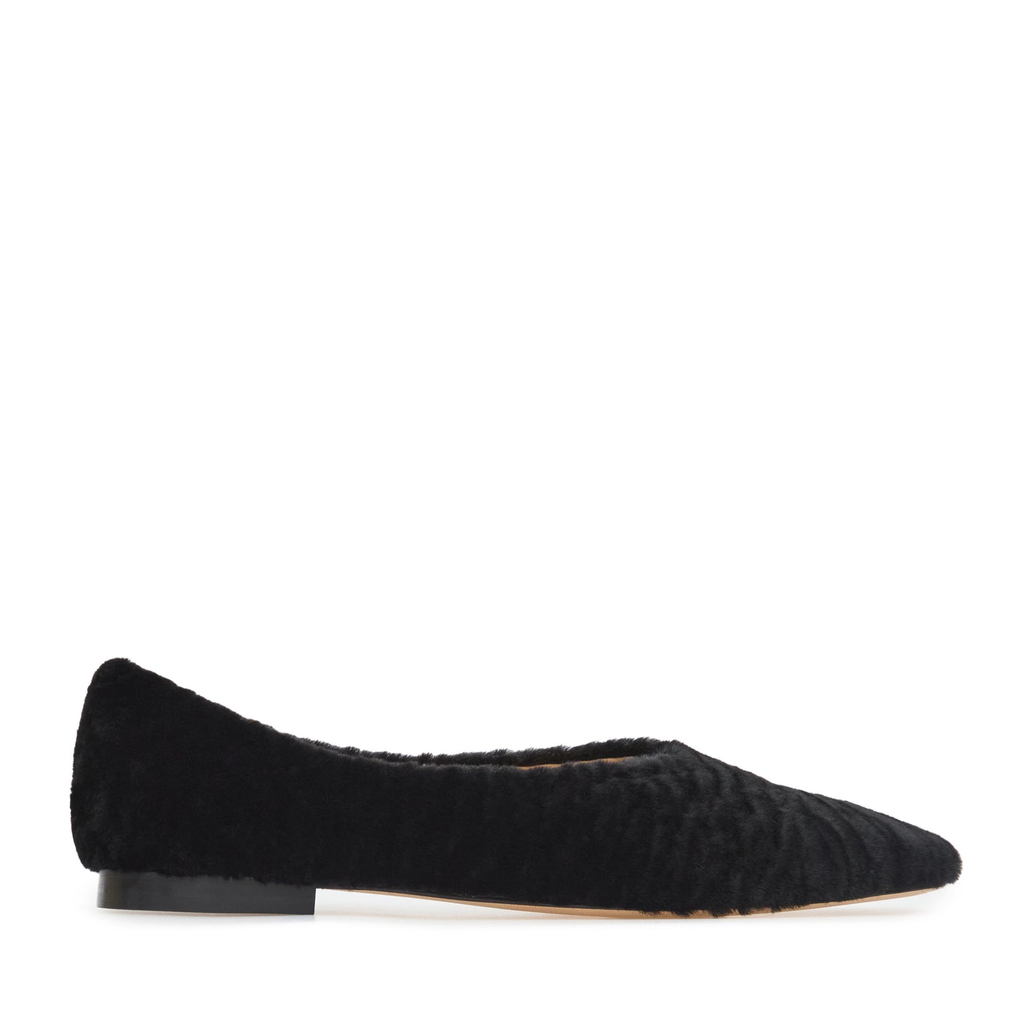 Flat shoes