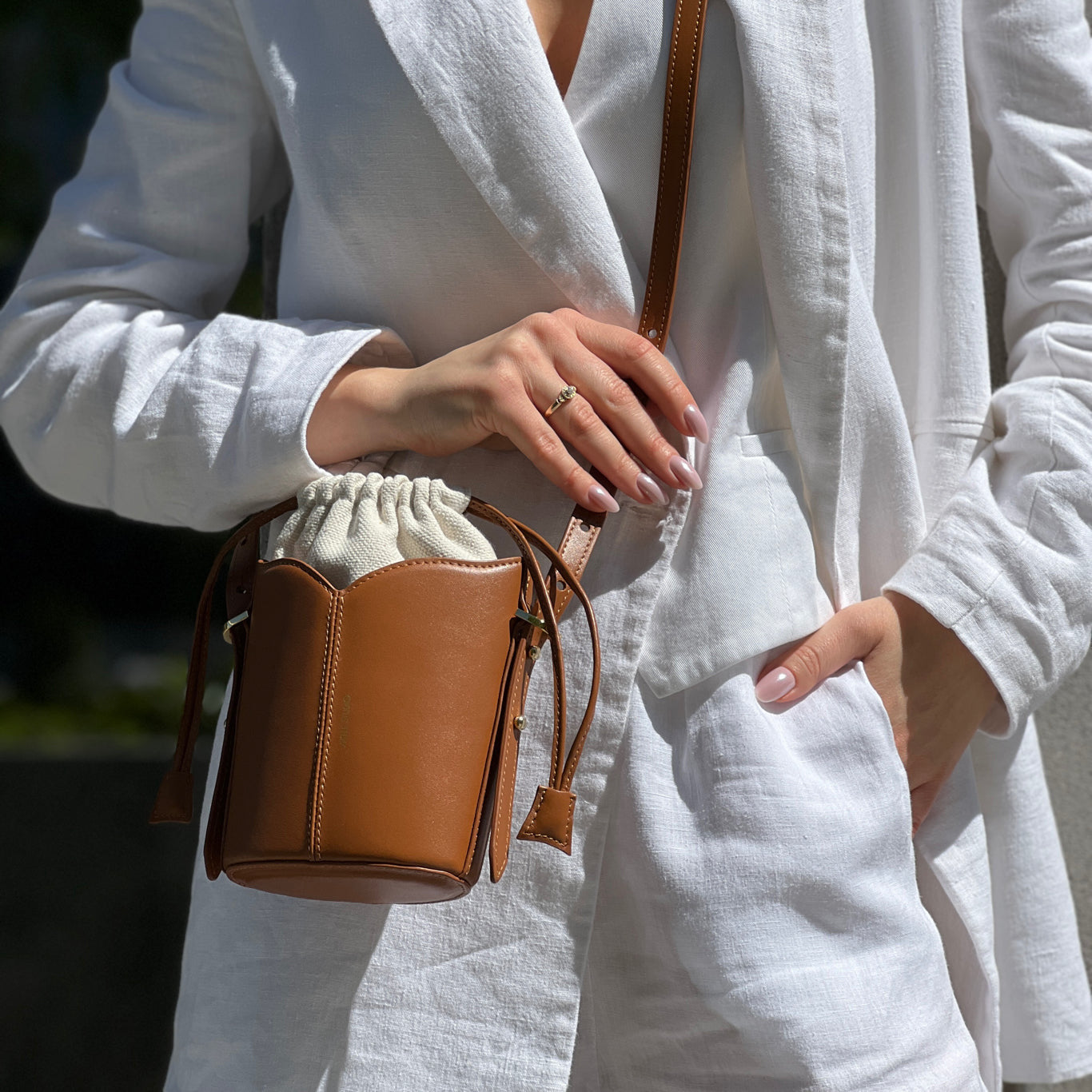 BUCKET MINI bag